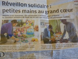 Les jocistes de Blois on mis la main à la pâte pour la préparation du Réveillon solidaire de Noël, organisé par la ville